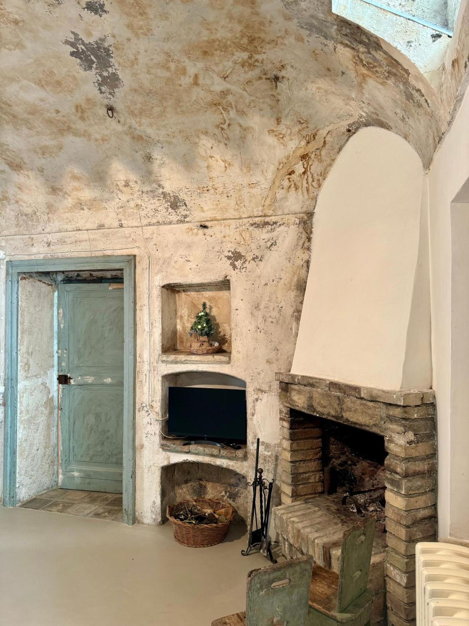 Retro Apartman Castel di Sangro Kültér fotó